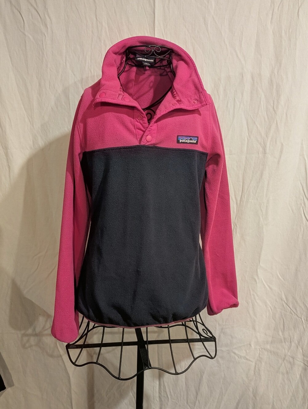 Patagonia Women’s Micro D Snap-T Colorblock Fleece Pullover Pink Charcoal Sz Xs